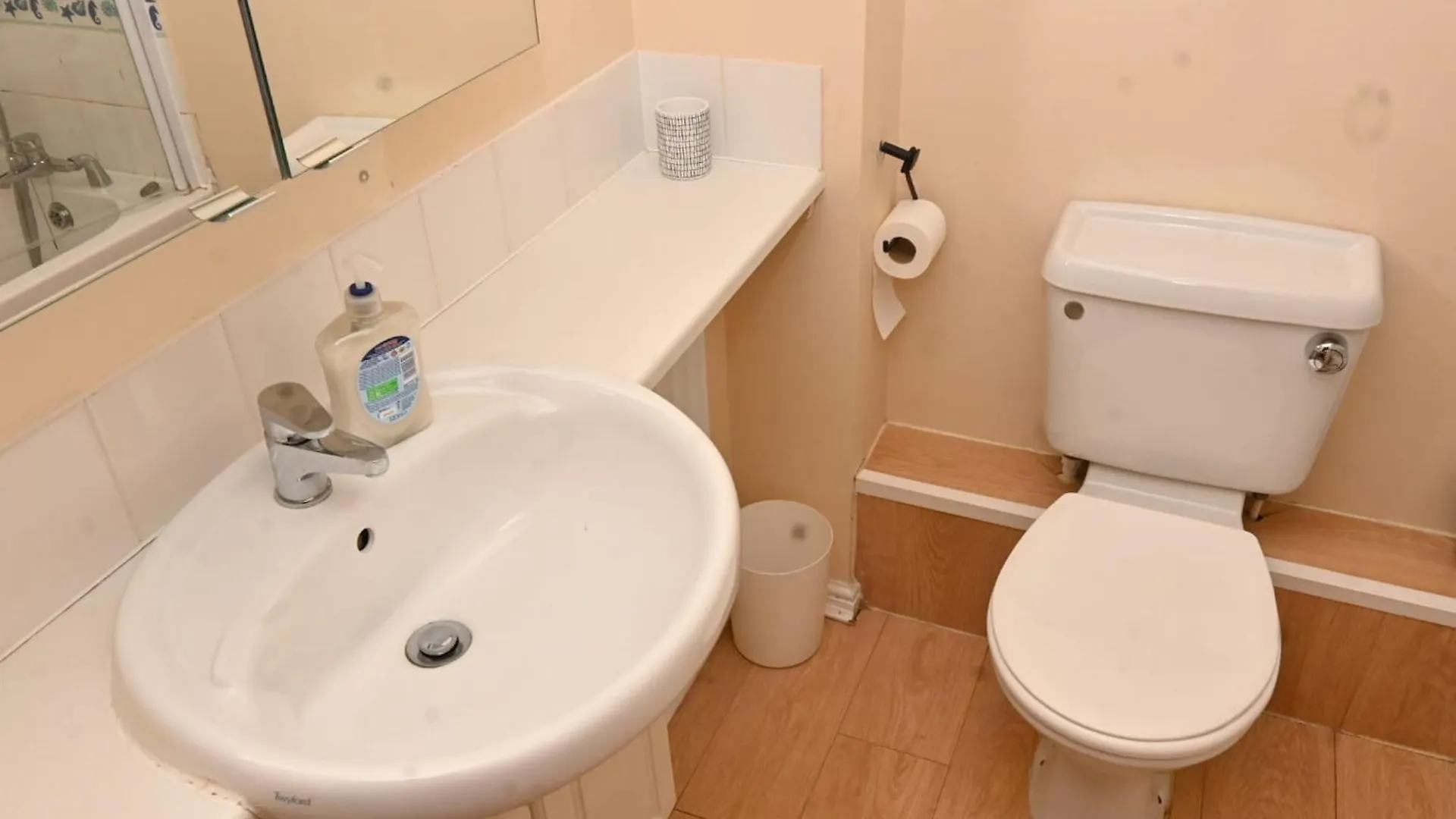 Central Comfort Southampton, Free Parking Apartment Southampton